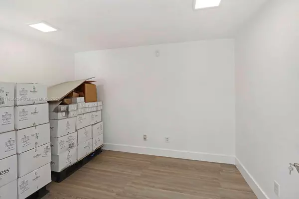 Doral, FL 33172,2930 NW 108th Ave #2930