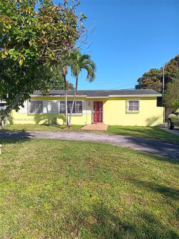 1825 NW 112th St, Miami, FL 33167