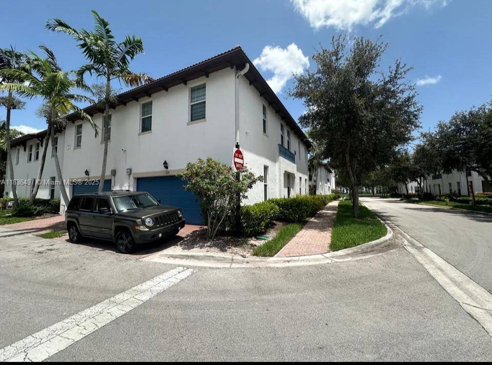 11838 SW 26th St #401, Miramar, FL 33025