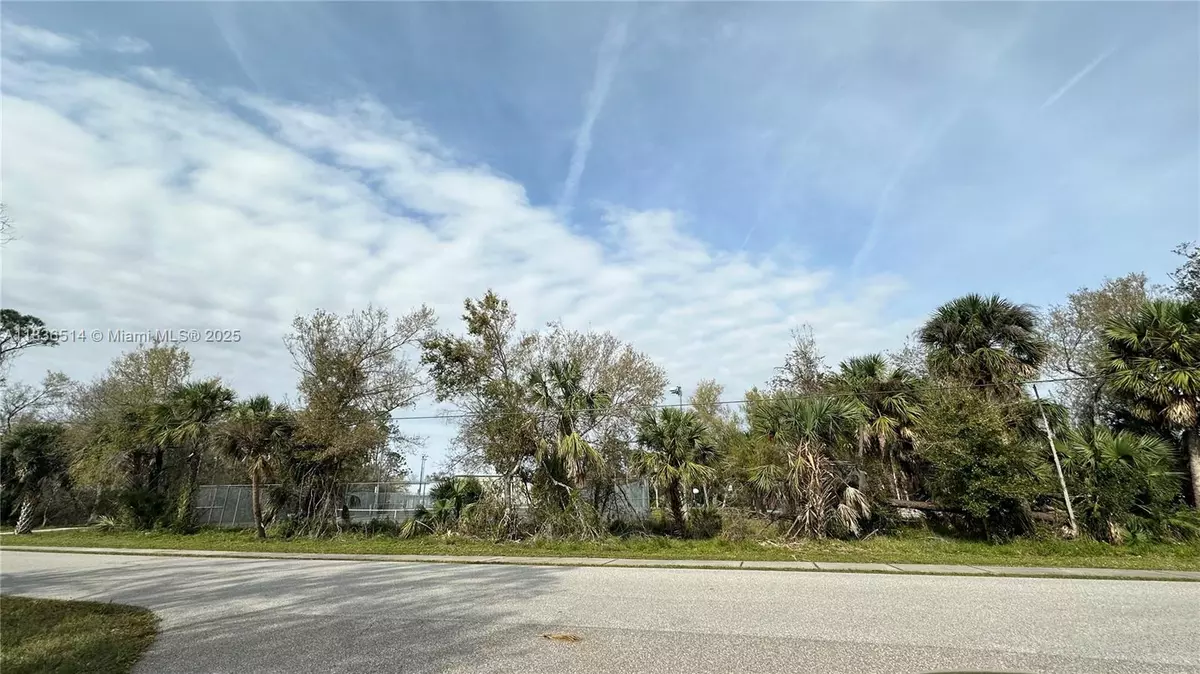 Port Charlotte, FL 33953,12501 Harlow Avenue