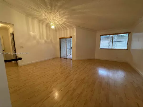 Coral Springs, FL 33076,9755 Westview Dr #1223
