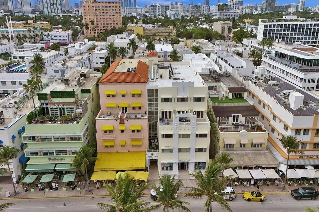834 Ocean Dr #306, Miami Beach, FL 33139
