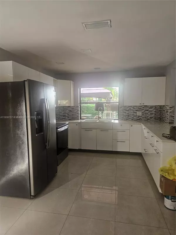 Miami, FL 33185,5320 SW 153rd Pl S #1