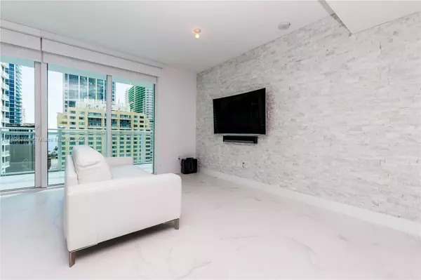 Miami, FL 33131,1080 Brickell Ave #1708