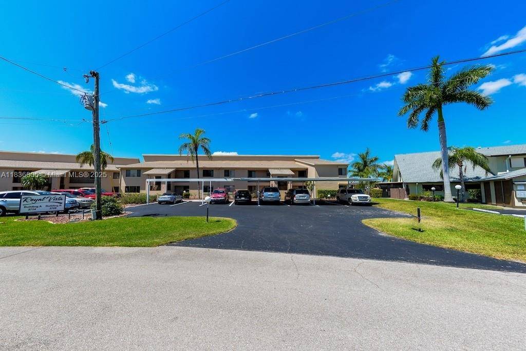 3708 SE 12th Ave #104, Cape Coral, FL 33904