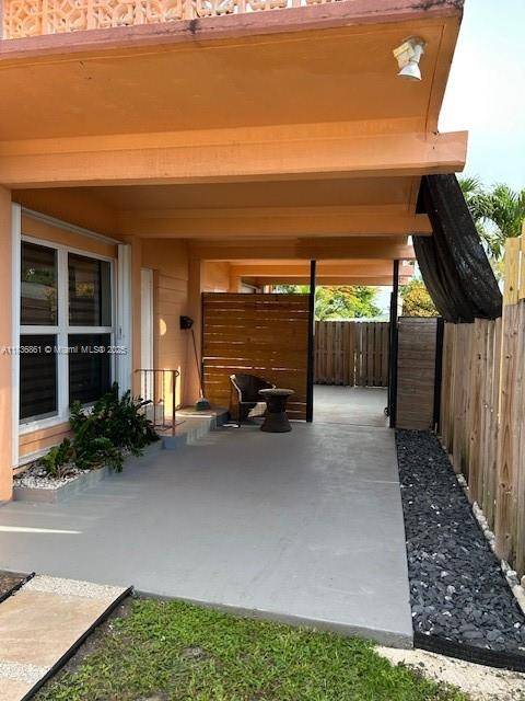 Hollywood, FL 33020,Address not disclosed