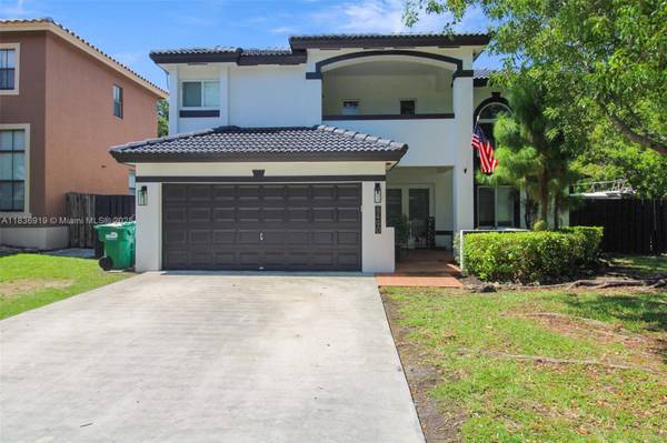 8490 SW 199th St, Cutler Bay, FL 33189
