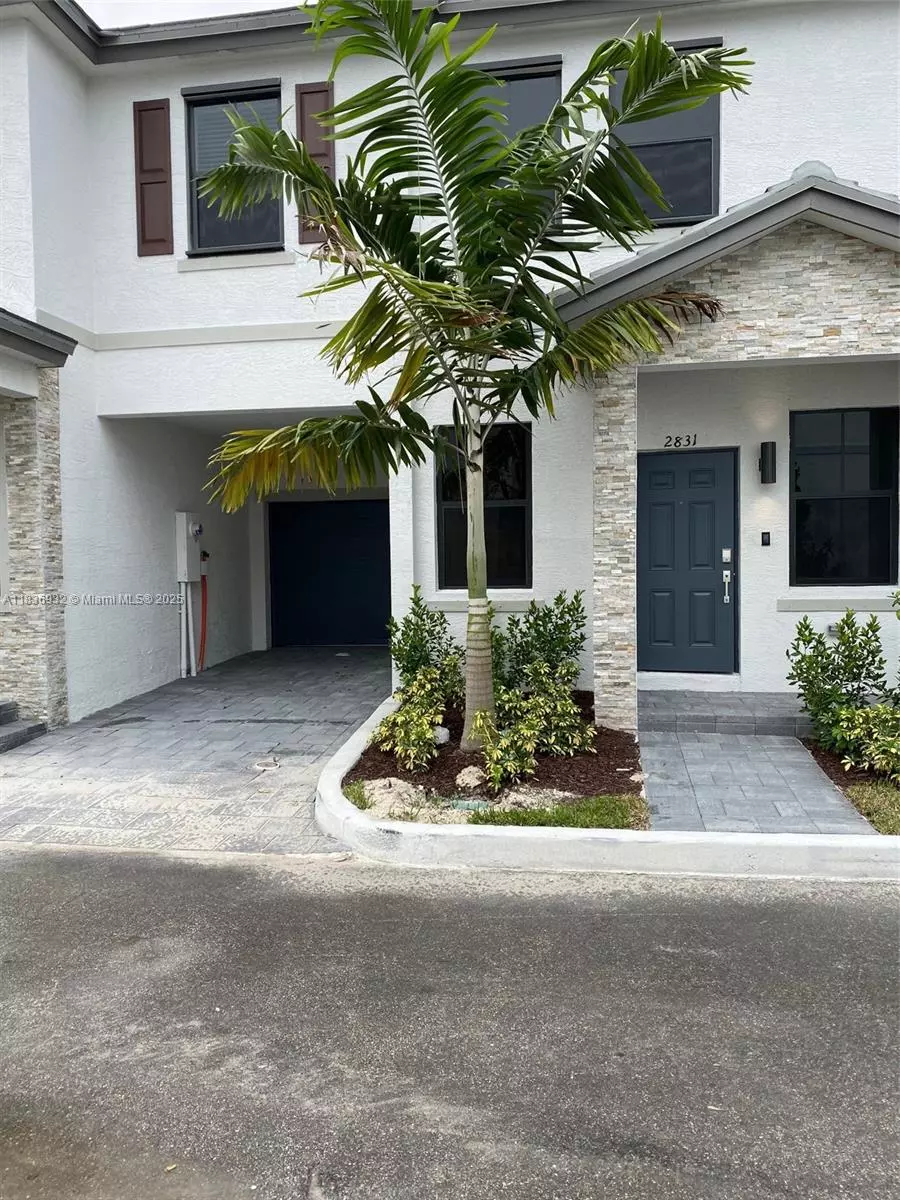 Fort Lauderdale, FL 33315,2831 SW 16th Ter #2831