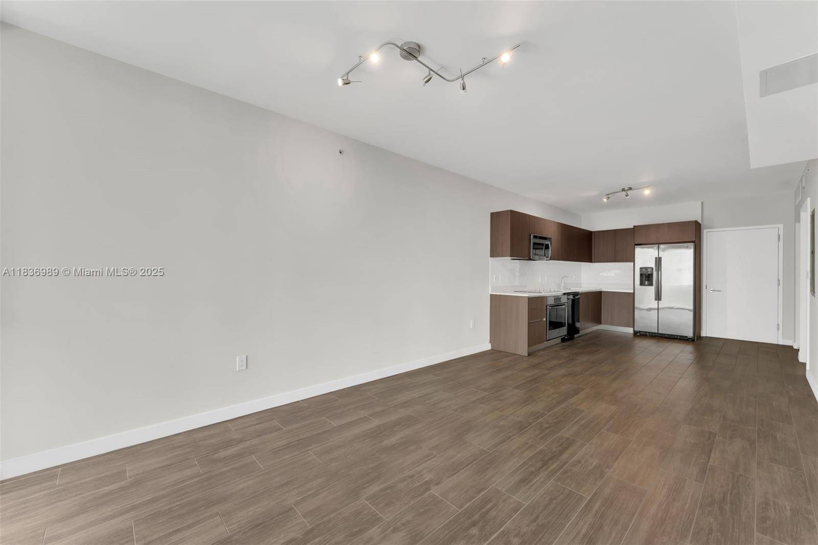 Miami, FL 33129,1600 SW 1st Ave #703