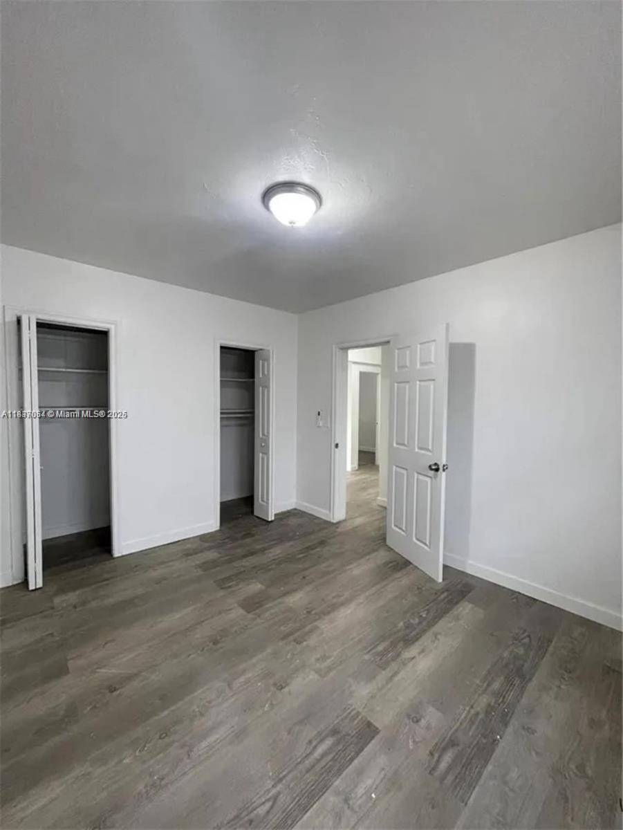 Miami Beach, FL 33141,7600 Dickens Ave #3