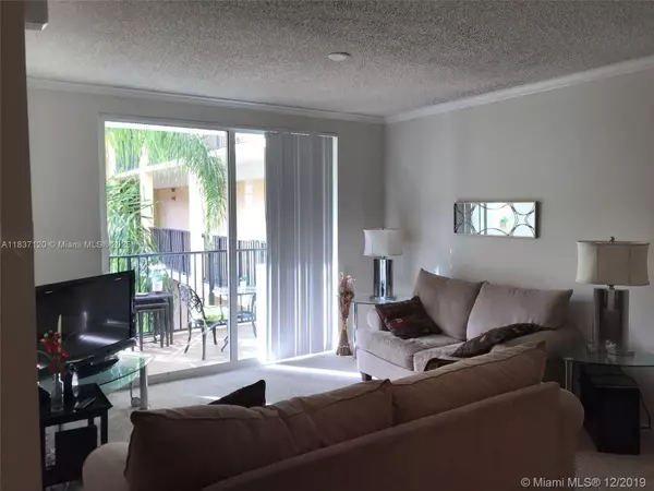 Sunny Isles Beach, FL 33160,17150 N Bay Rd #2522