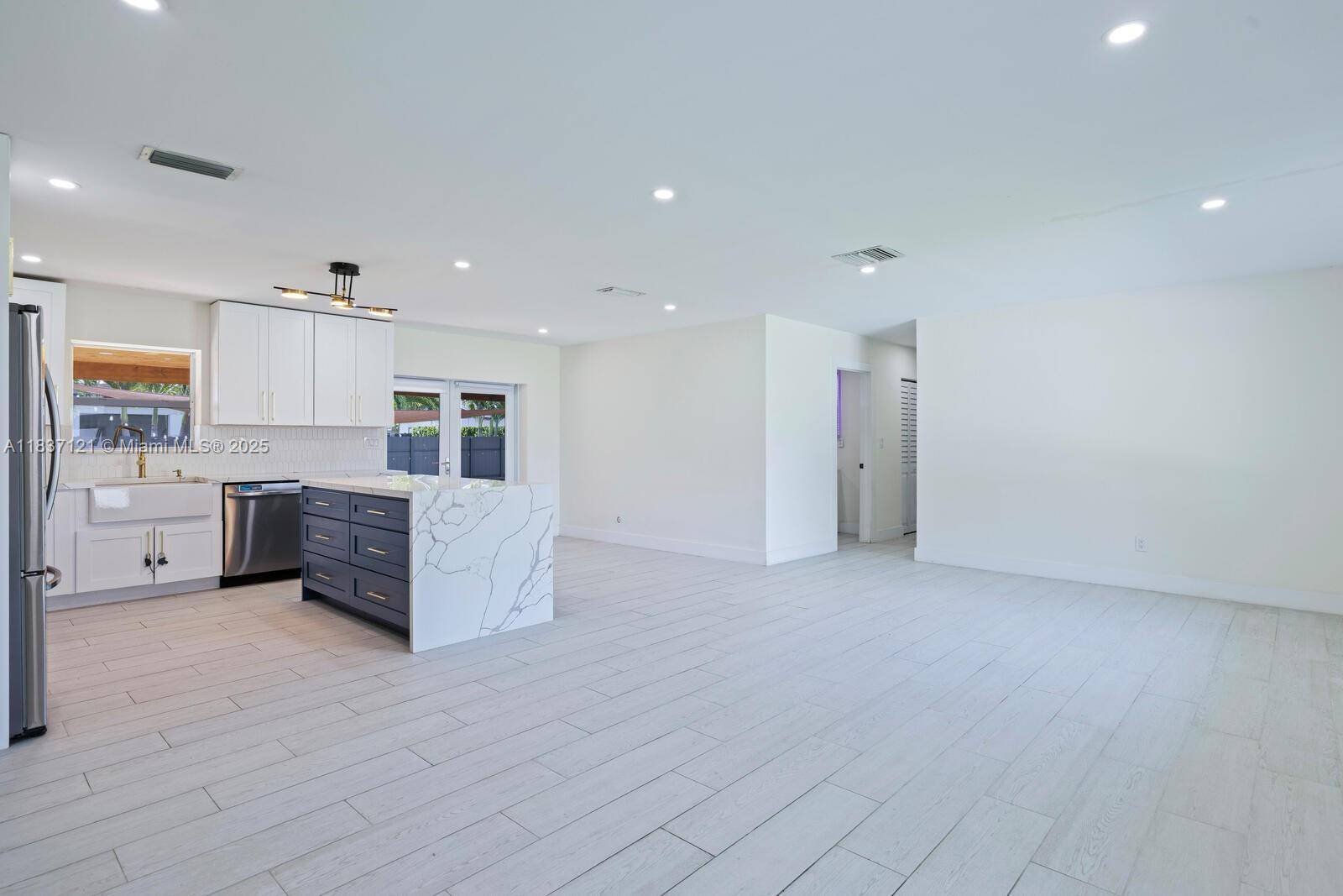 Palmetto Bay, FL 33157,18013 SW 89th Pl