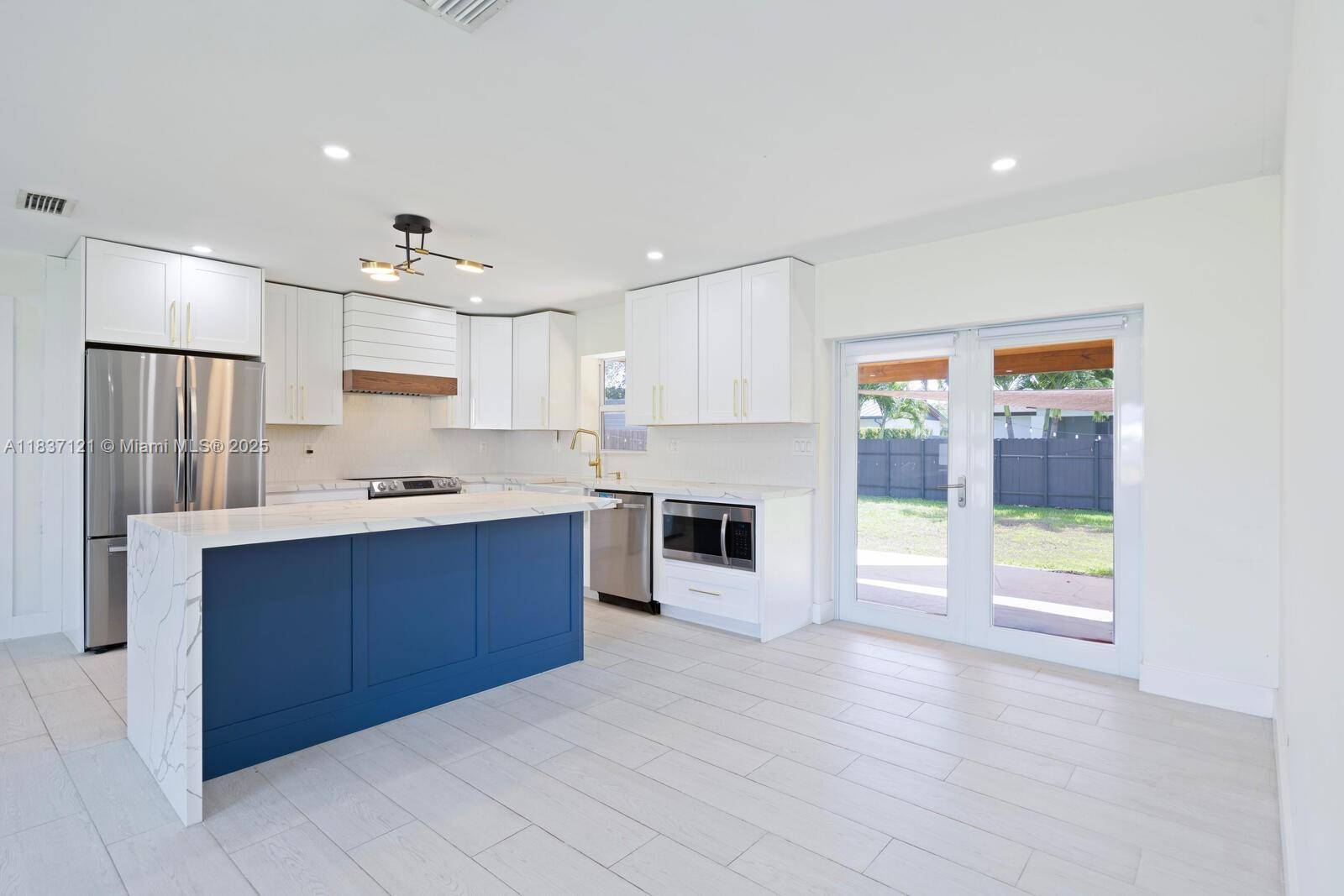 Palmetto Bay, FL 33157,18013 SW 89th Pl