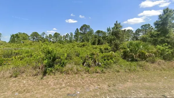 Lehigh Acres, FL 33974,355 Long Ave
