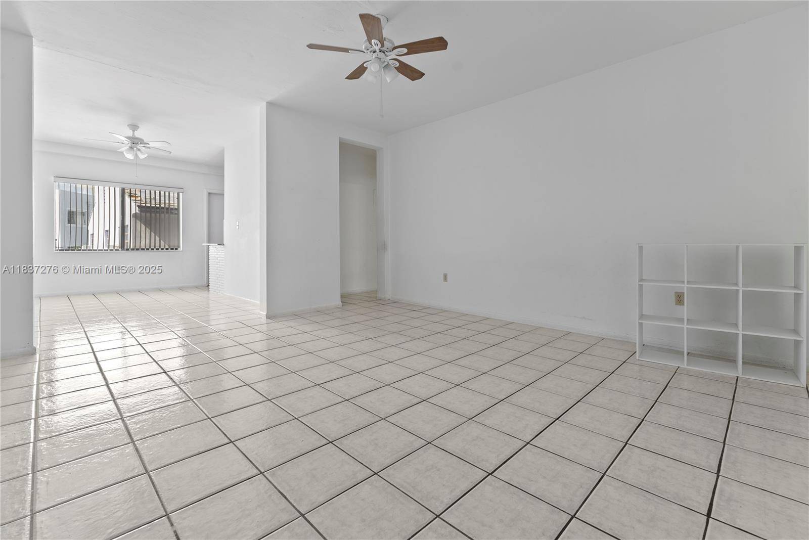 1165 Marseille Dr #17, Miami Beach, FL 33141