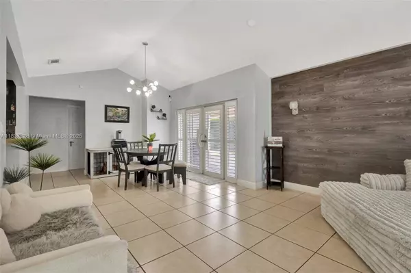 Miami, FL 33177,14405 SW 159th Ter