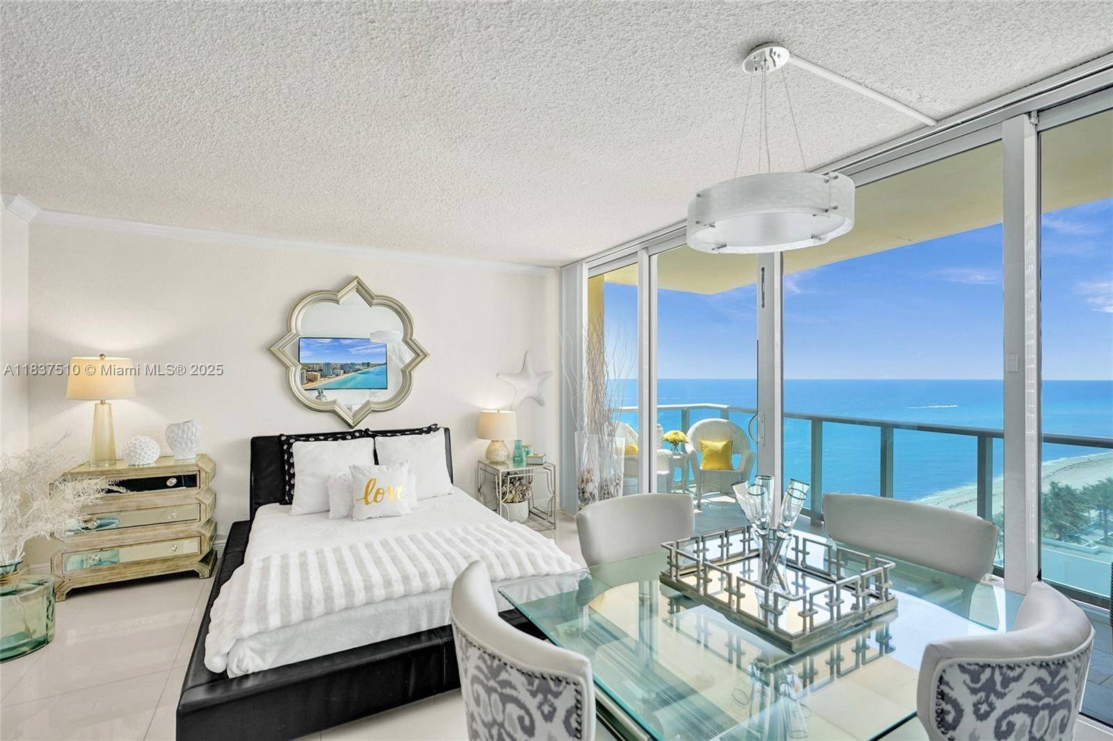 Hollywood, FL 33019,2501 S Ocean Dr #1212 (available Oct 1)