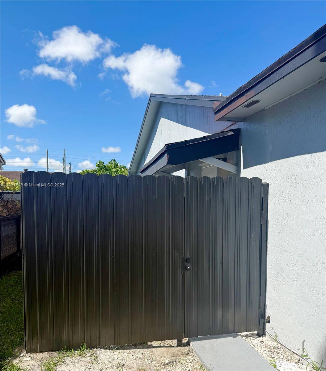 Homestead, FL 33032,Address not disclosed