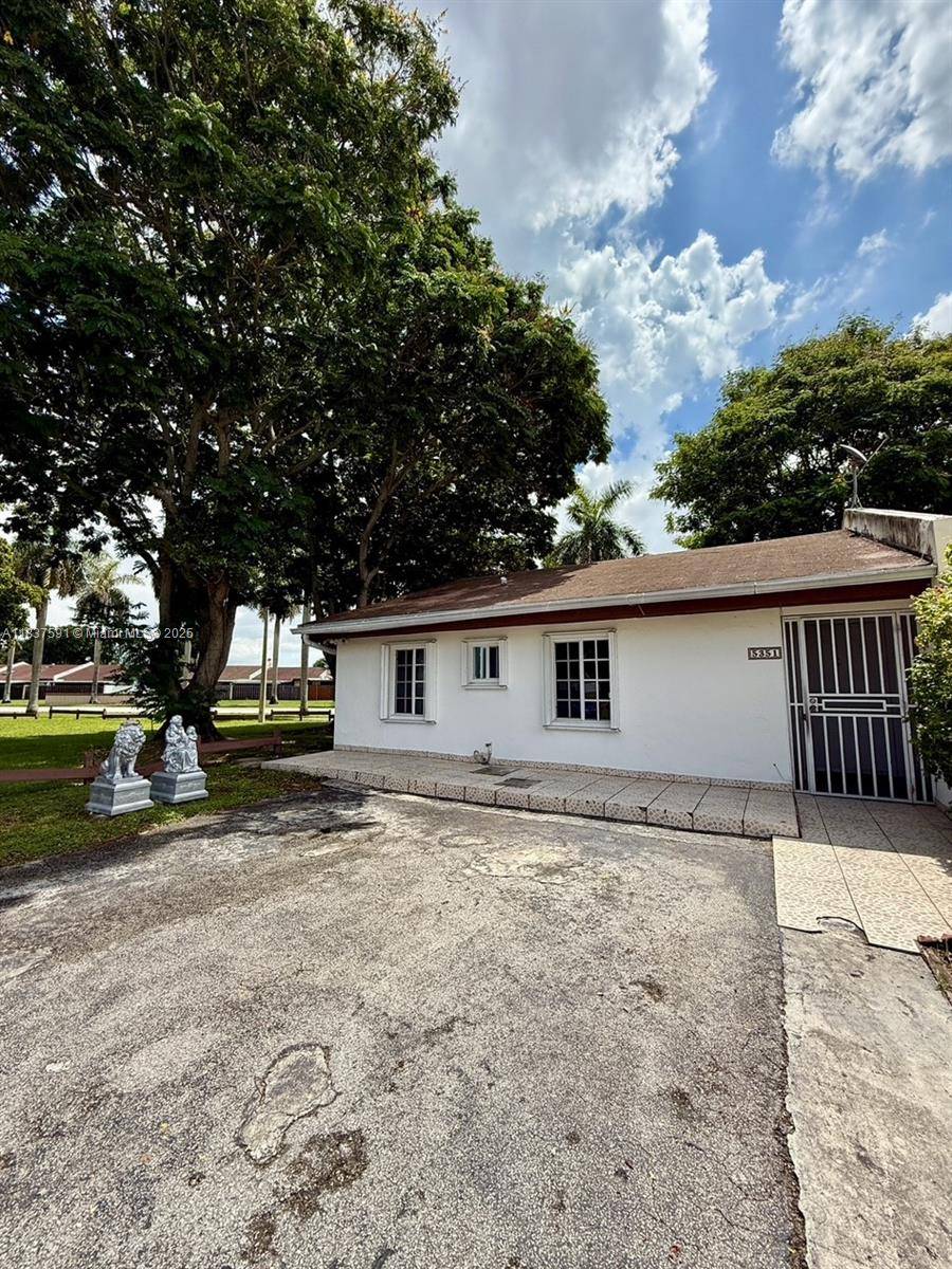 Kendall, FL 33175,5351 SW 140 Ct #5351