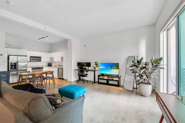 Miami, FL 33132,234 NE 3rd St #1108