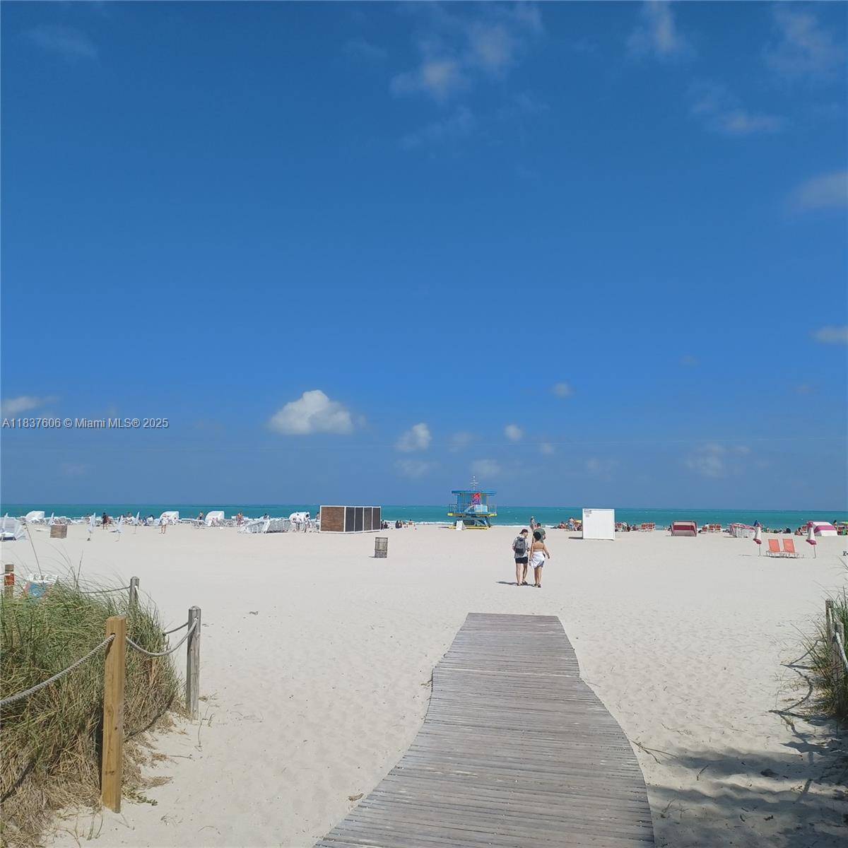 Miami Beach, FL 33139,100 Lincoln Rd #1206