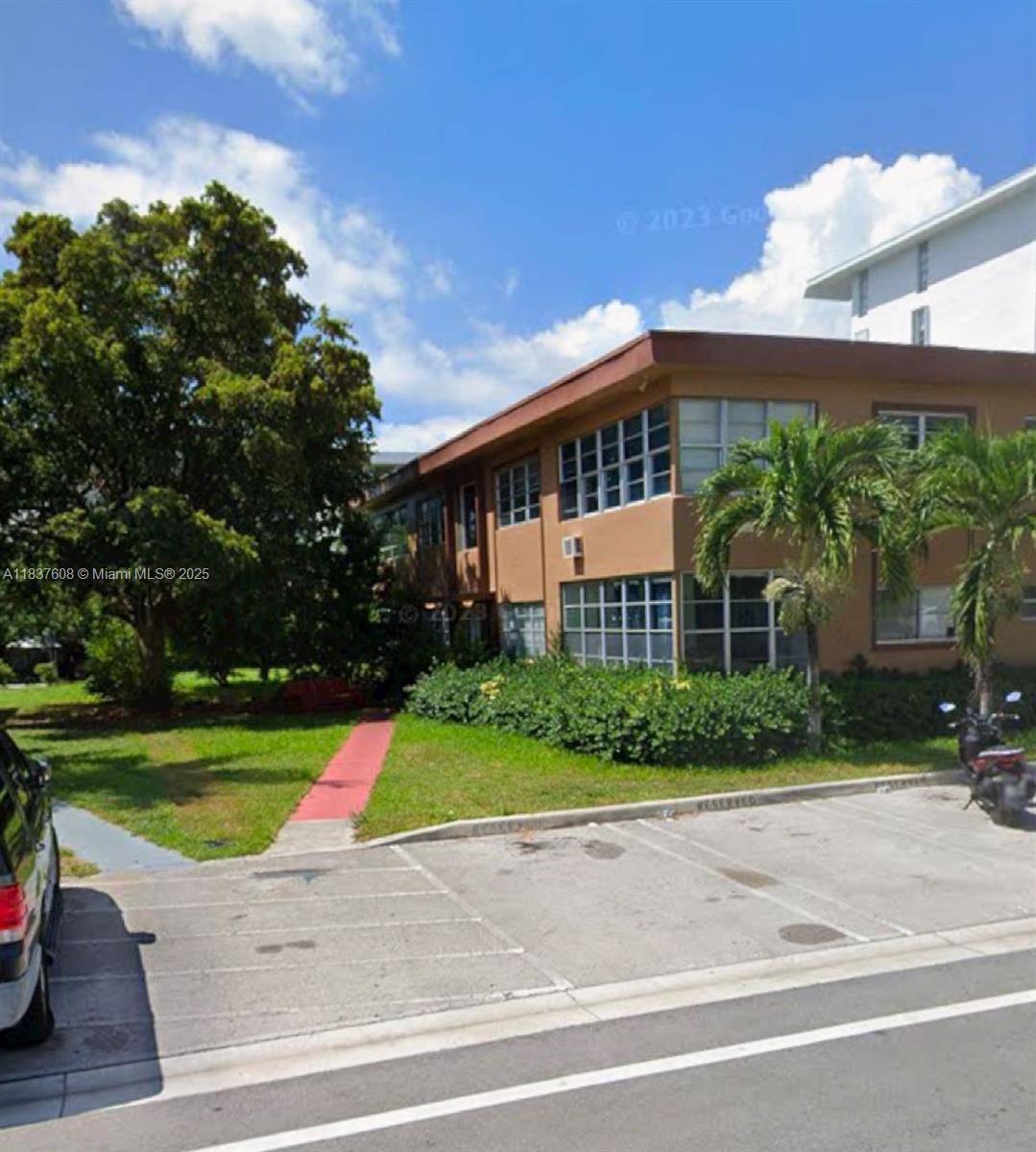 Bay Harbor Islands, FL 33154,1040 94 street