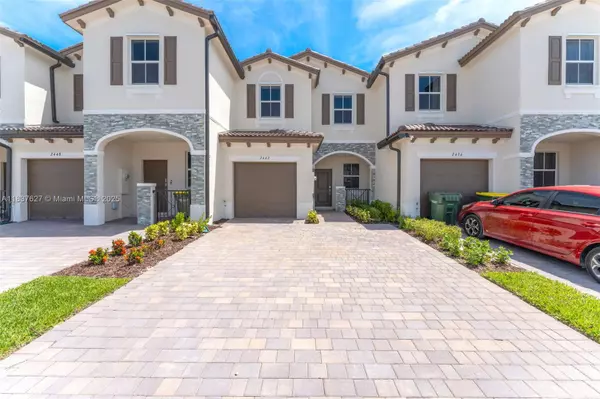 2442 SE 28th Street, Homestead, FL 33035