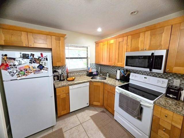 Coconut Creek, FL 33063,3817 Cocoplum Cir #3585