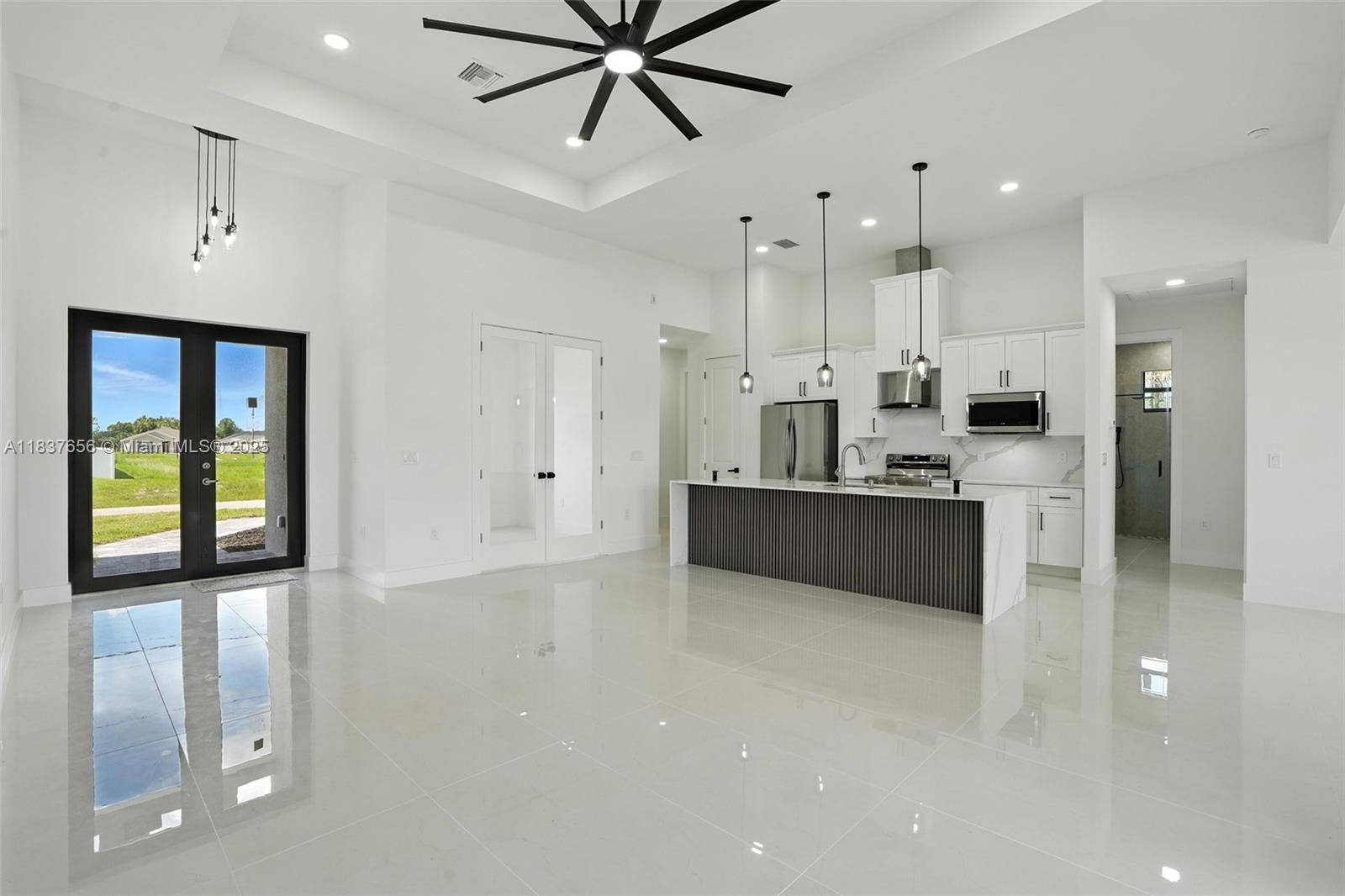 Cape Coral, FL 33909,Address not disclosed