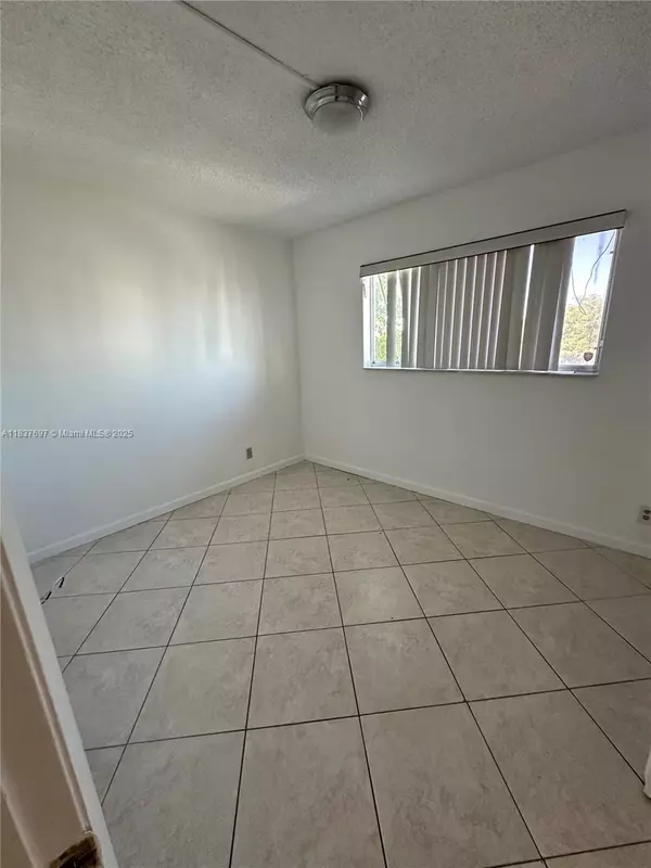 Miramar, FL 33025,8740 N Sherman Cir #406
