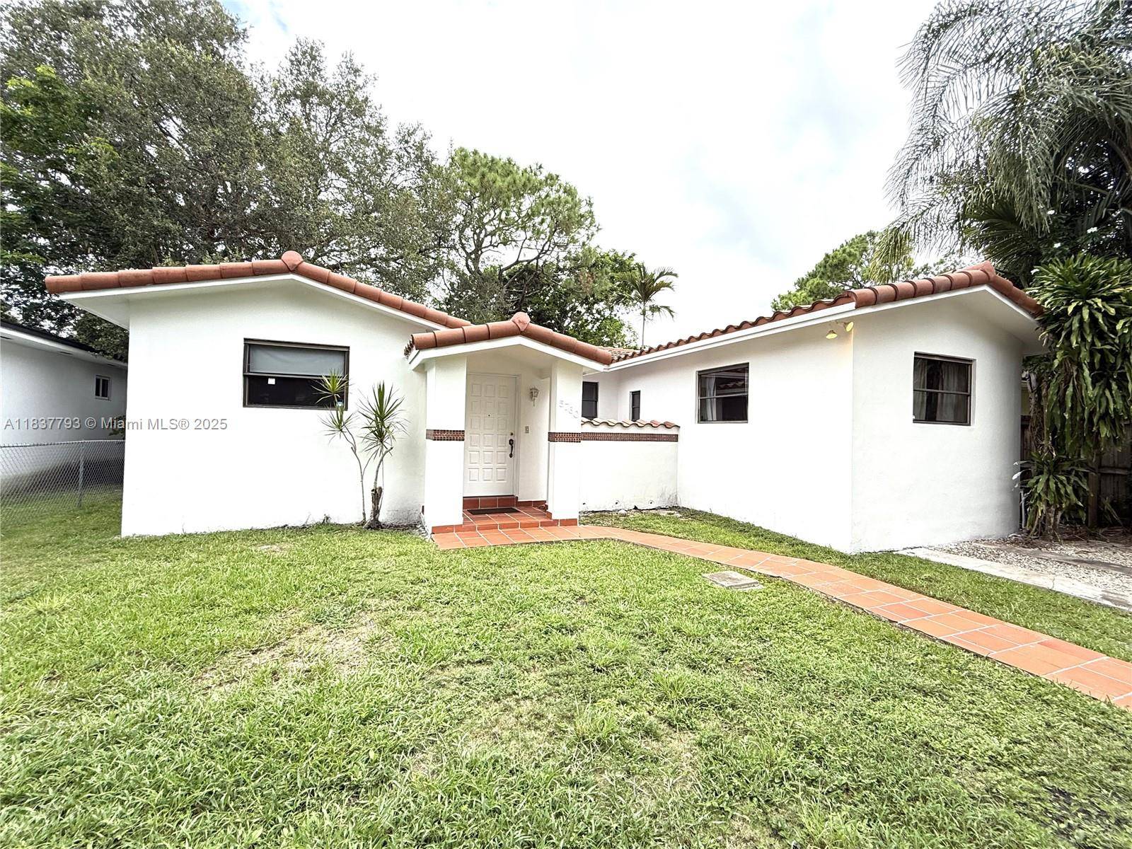 5760 SW 55th St, Miami, FL 33155