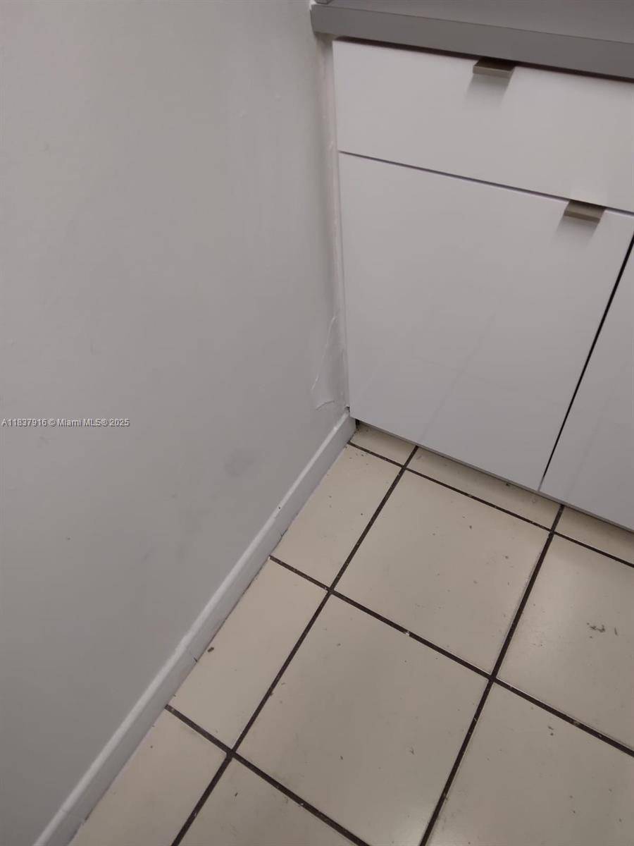 Hialeah, FL 33012,1305 W 46th St #230