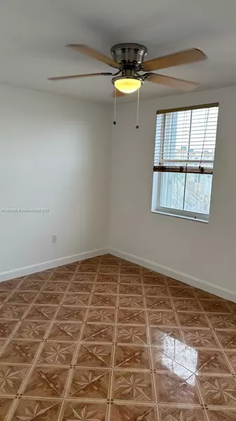 8680 NW 3rd Ln #303, Miami, FL 33126