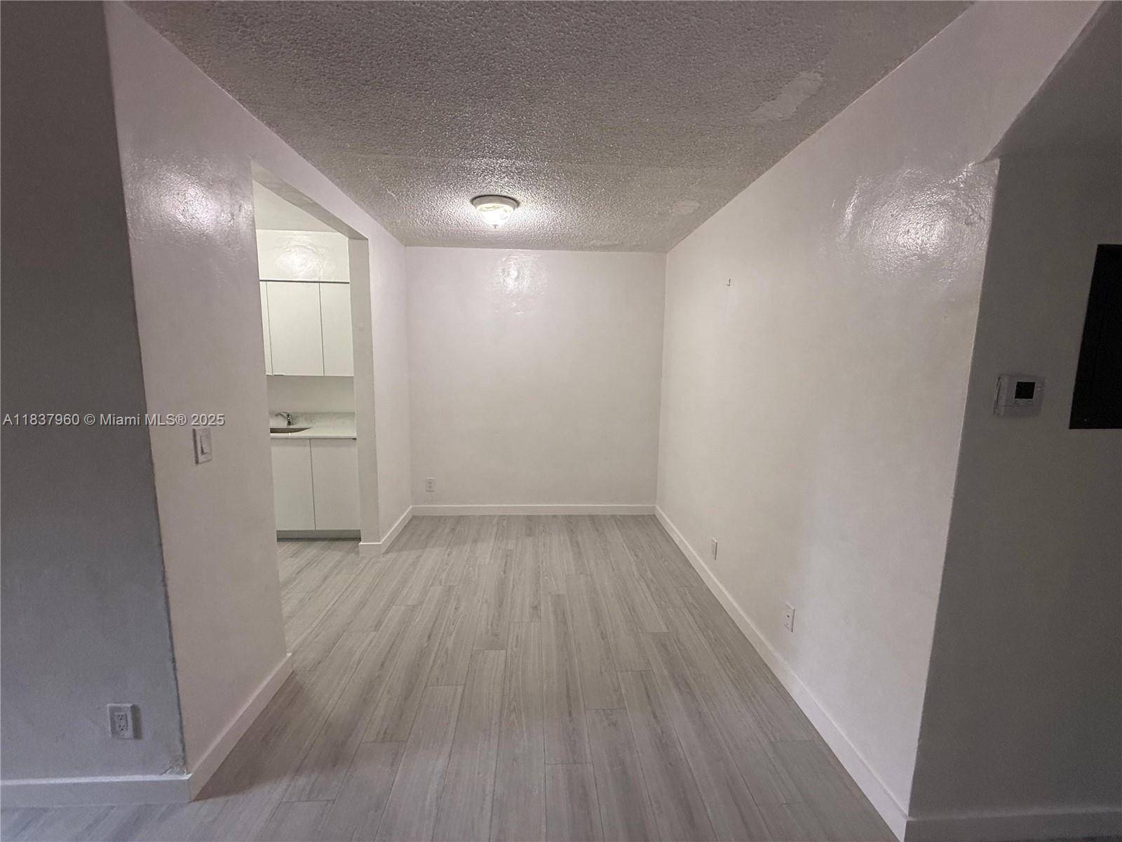 North Miami Beach, FL 33162,16851 NE 18th Ave #105