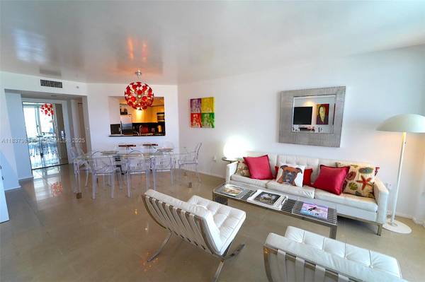 1900 Sunset Harbour Dr #2315, Miami Beach, FL 33139