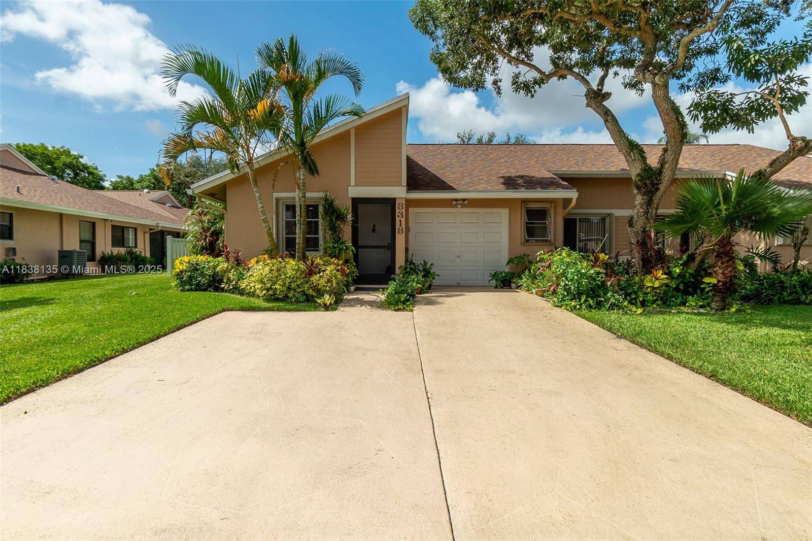Boca Raton, FL 33496,8318 Springtree Rd