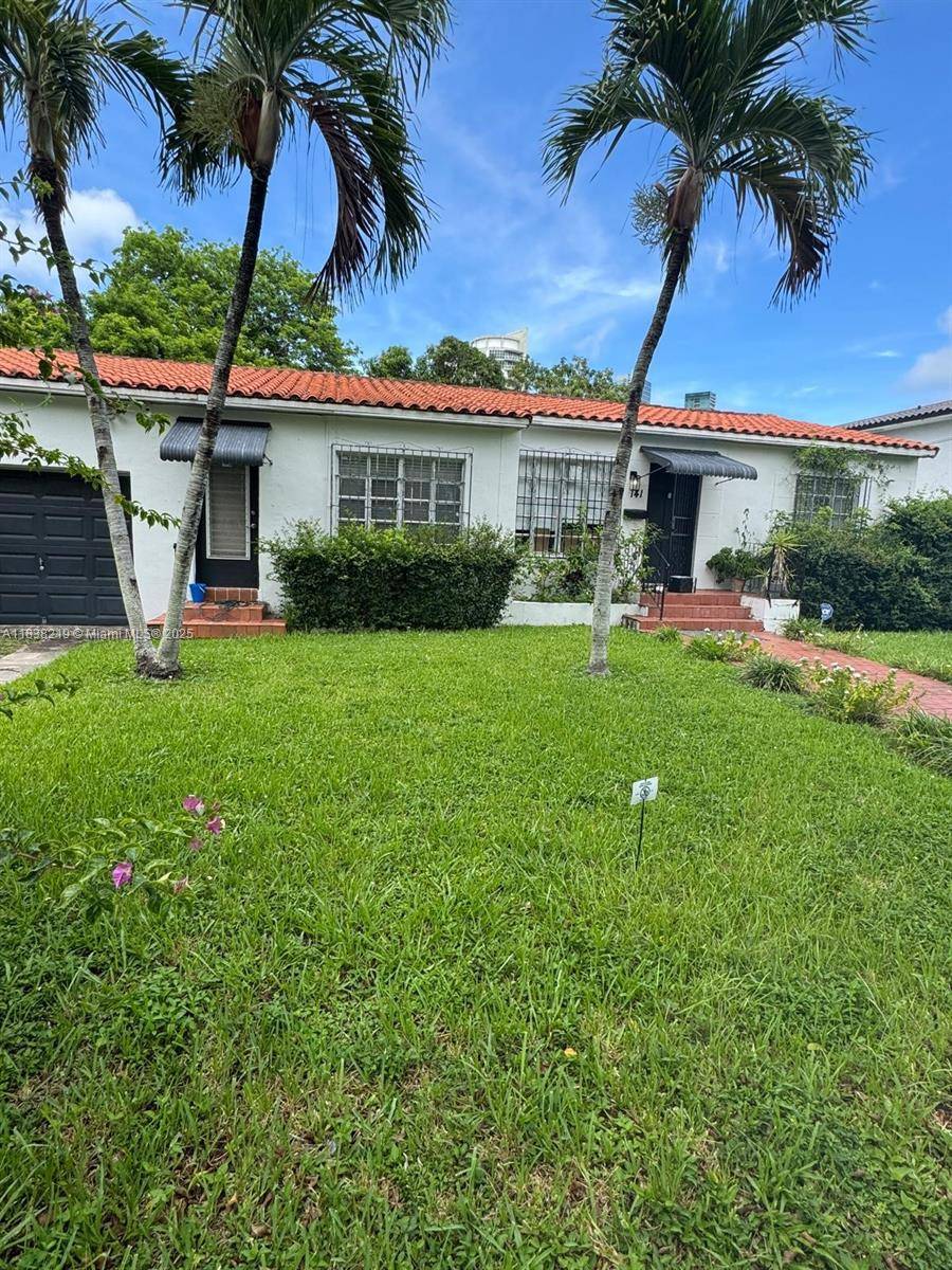 141 SW 20th Rd, Miami, FL 33129
