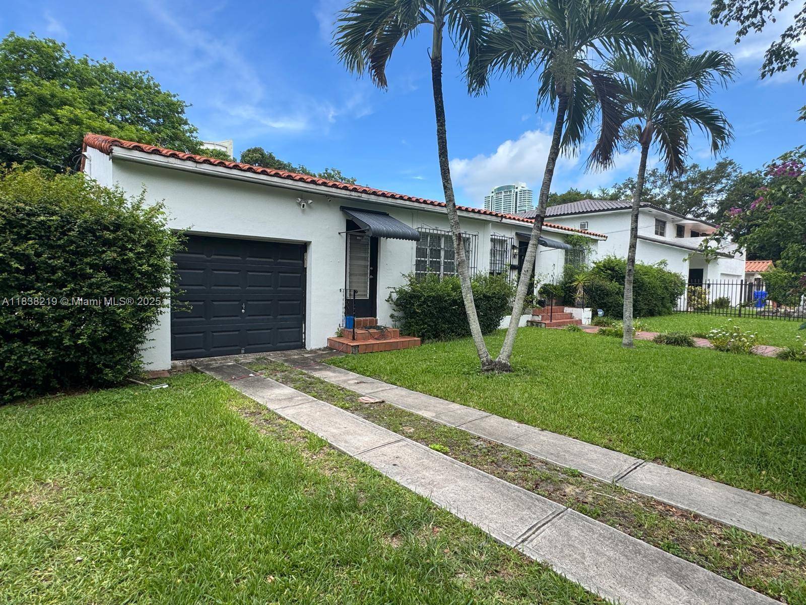 Miami, FL 33129,141 SW 20th Rd