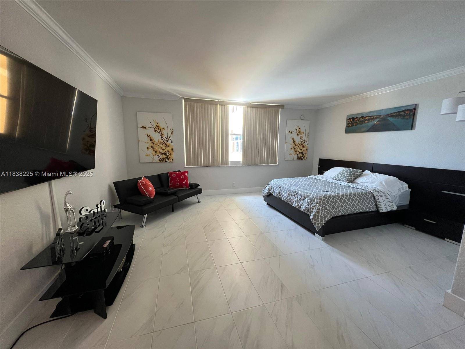 2501 S Osean Dr #532, Hollywood, FL 33019