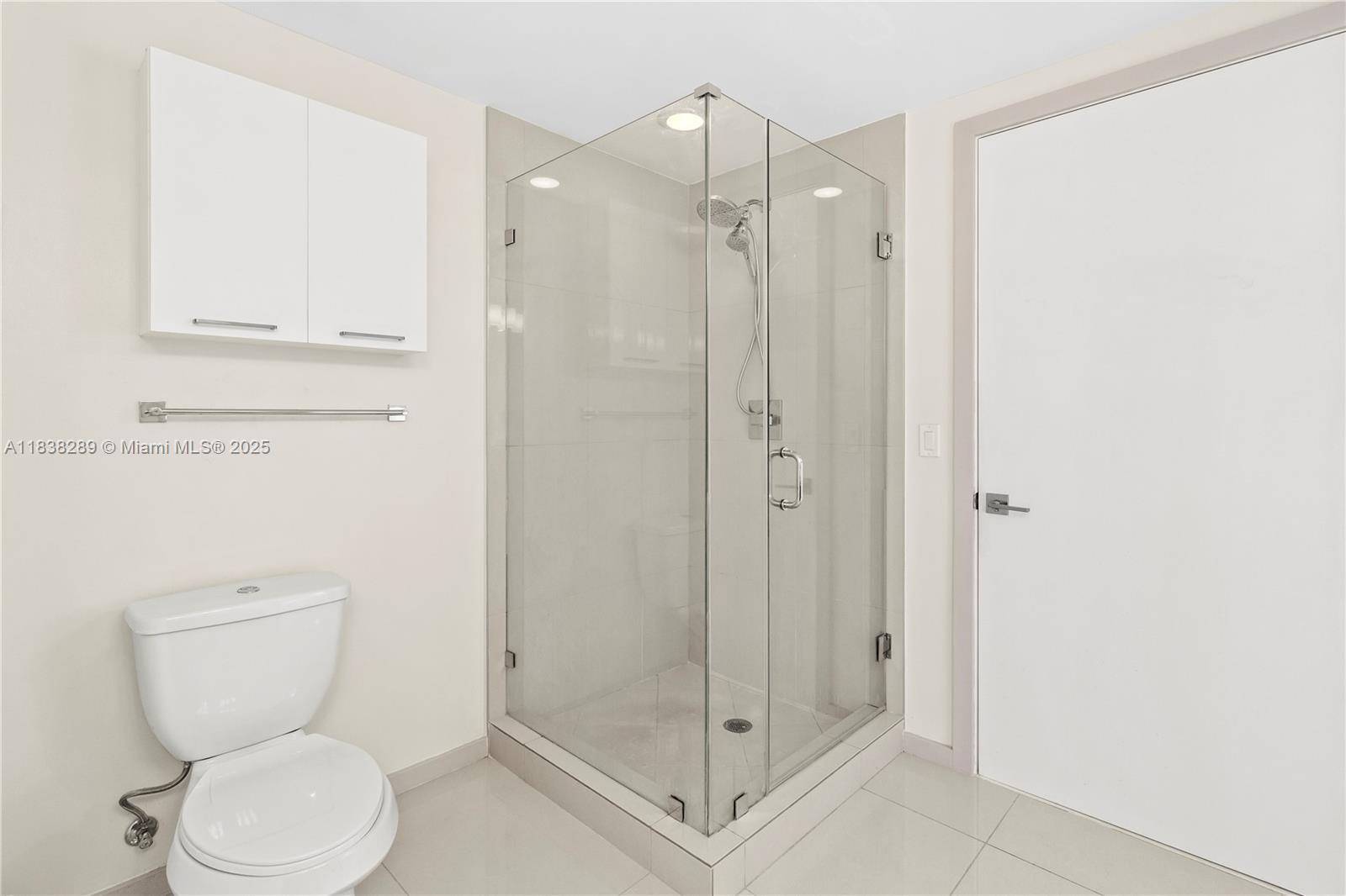 Doral, FL 33166,5300 Paseo Blvd #1214