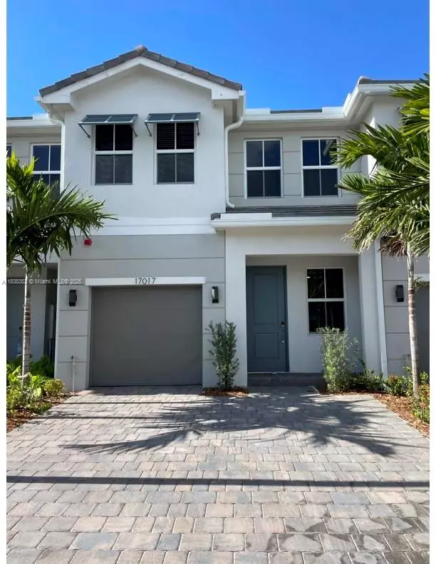 Pembroke Pines, FL 33027,17017 SW 1st St #17017