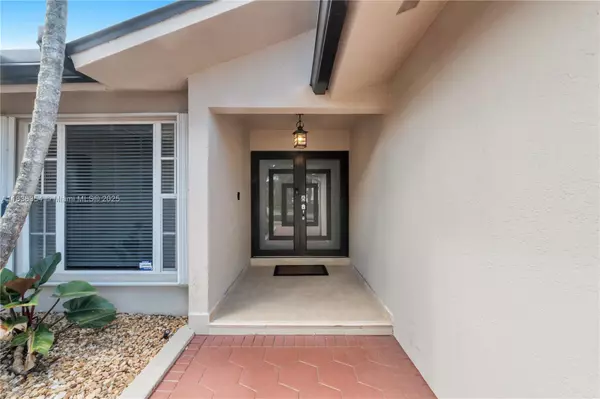 Miami Lakes, FL 33016,8482 NW 166th Ter