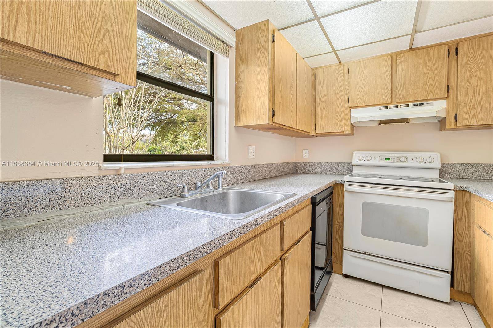 Homestead, FL 33035,1630 Sandpiper Blvd #-