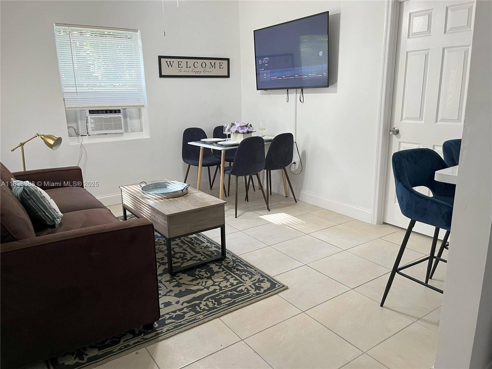 1040 SW 28th St #1, Fort Lauderdale, FL 33315