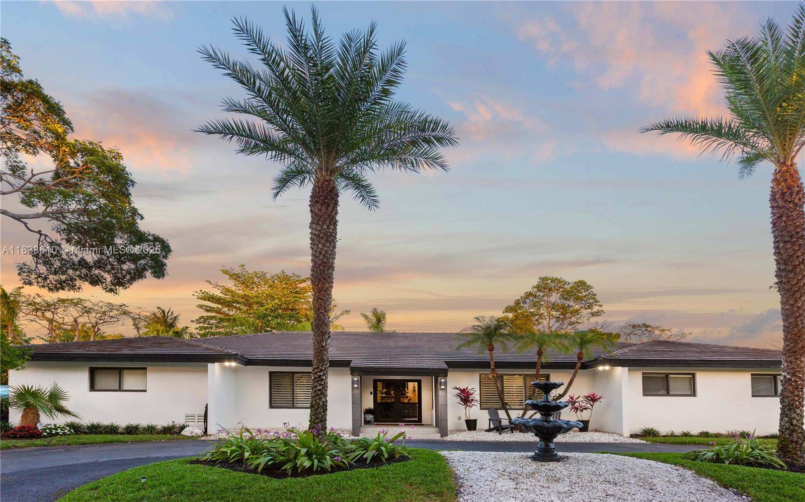 13505 SW 83rd Ct, Pinecrest, FL 33156