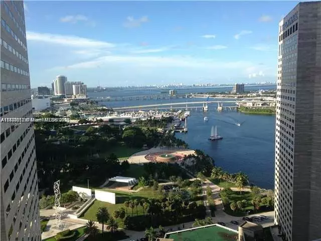 Miami, FL 33131