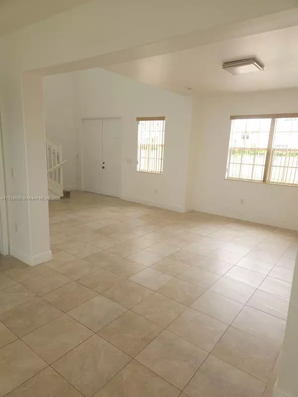 Miami, FL 33173,7001 SW 89th Ct #3