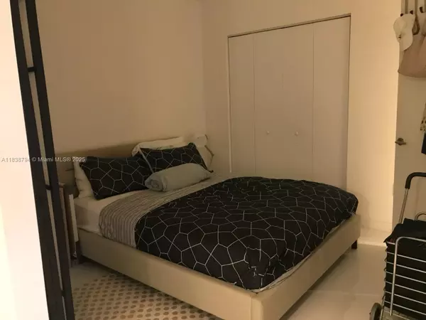 Miami, FL 33130,1100 S Miami Ave #1103
