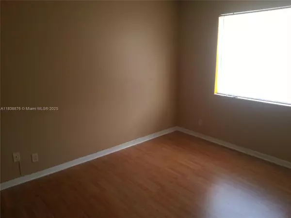 Pembroke Pines, FL 33025,465 SW 86th Ave #207