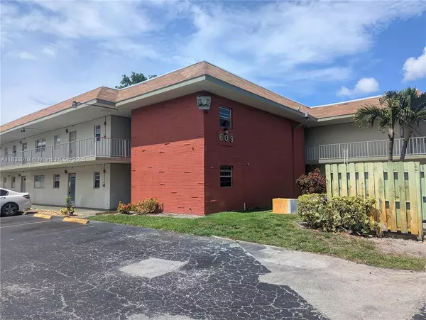 Margate, FL 33068,609 S State Road 7 #2E